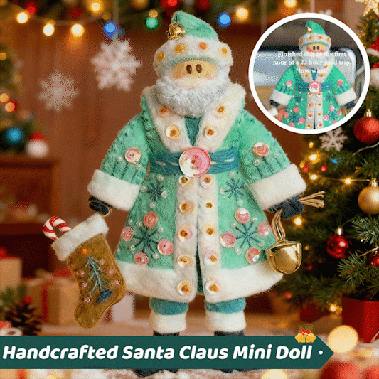 🎄 Handcrafted Santa Claus Mini Doll
